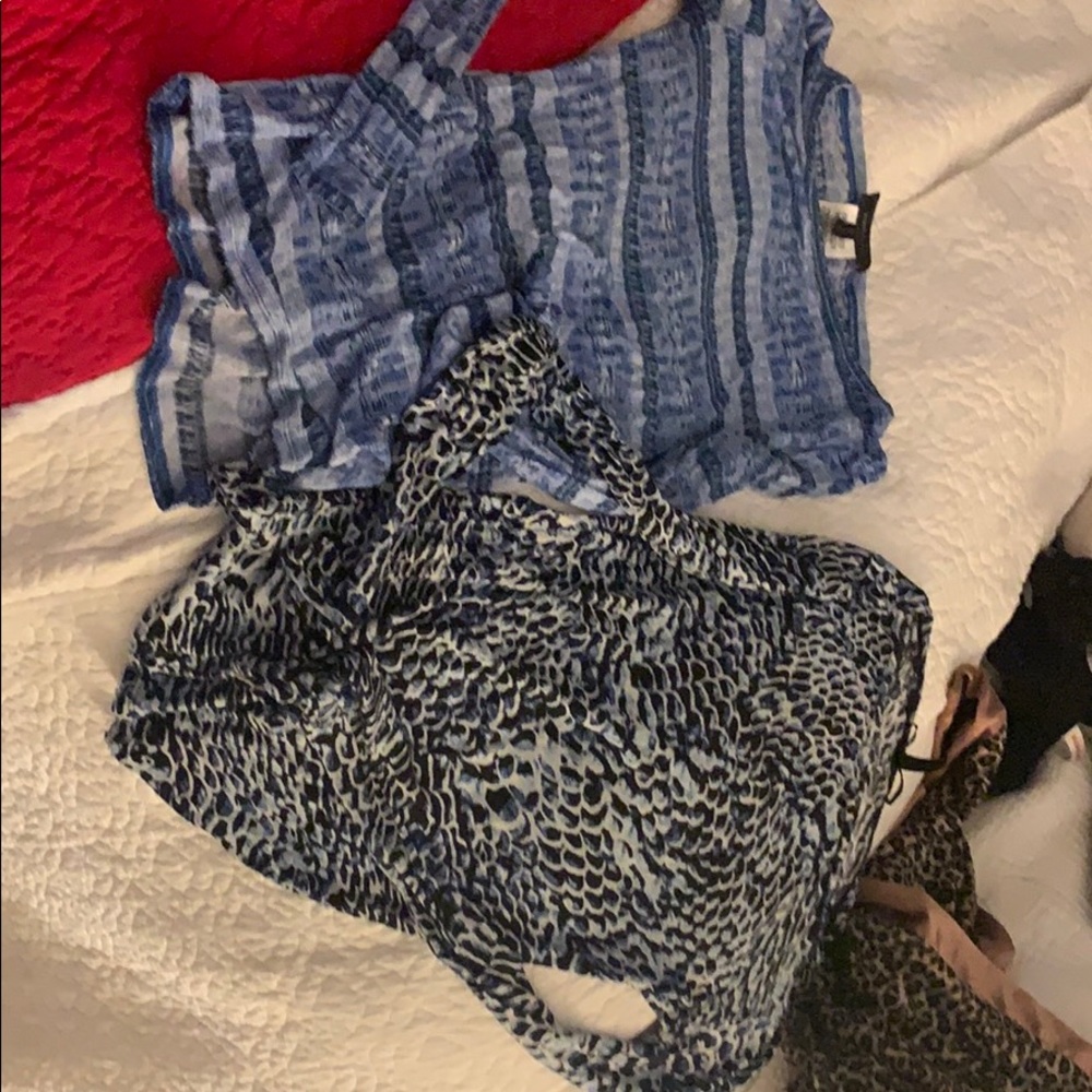 BCBGMAXAZRIA bundle of two tops layering gorgeous